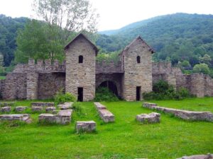 Galerie _ Cazare Caciulata